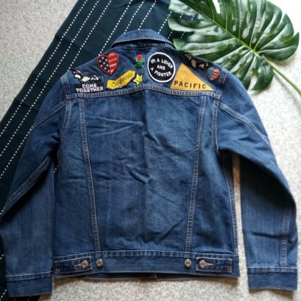 {Levi’s} Limited Ex-Boyfriend Trucker Jacket Patch - Picture 2 of 6